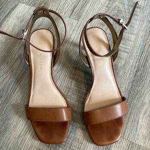 Kelly & Katie Brown strappy kitten heels